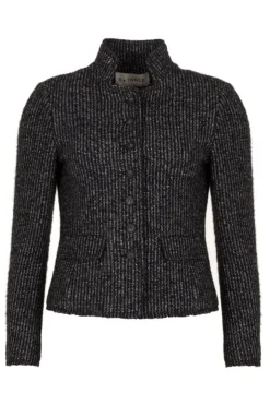 B Three Blazer Bo