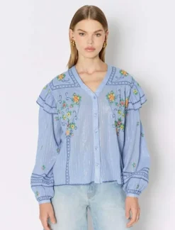 Berenice Blouse Carmencita Lichtblauw