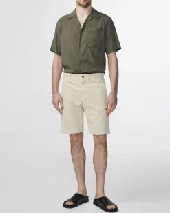 NN07 Shorts Beige Crown 1090