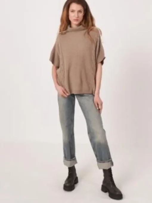 Repeat Sweater 201645