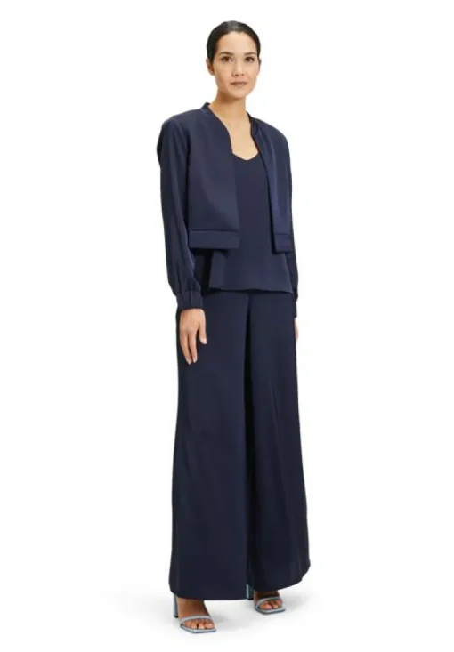 V by Vera Mont Top 241-03014262